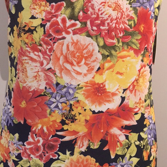 Forever 21 Contemporary Floral Dress - Picture 4 of 8